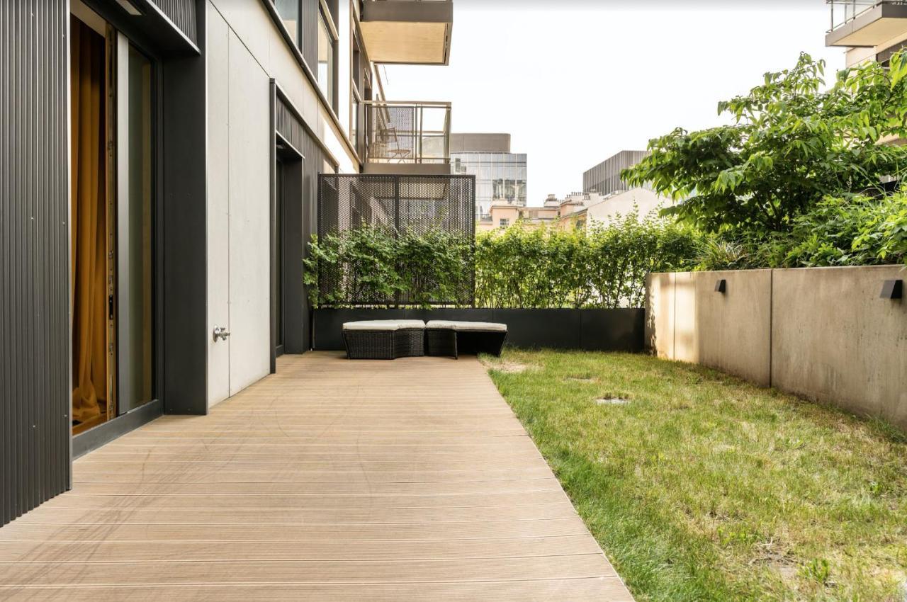 وارسو Luxury Apartments Mennica Residence - Golden Apartments - City Center المظهر الخارجي الصورة